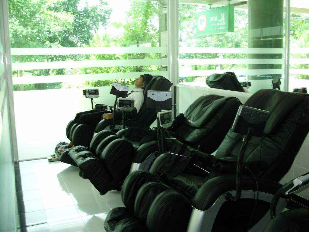 バンコク都 Cnk Mansionアパートホテル エクステリア 写真